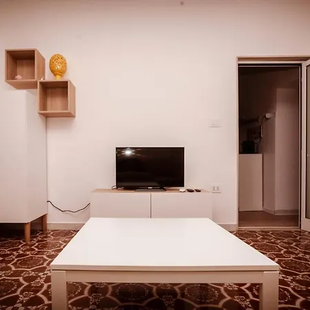 Casa Dalma' - Centro * Барі